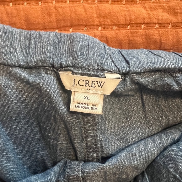 3" J. Crew Chambray Drawstring Short Size XL - Picture 3 of 4